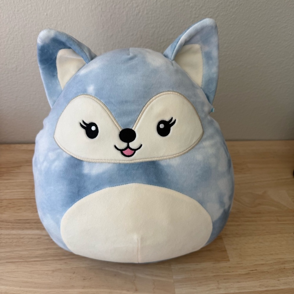☀️Squishmallows - Blue Faldette the Fox - 8"